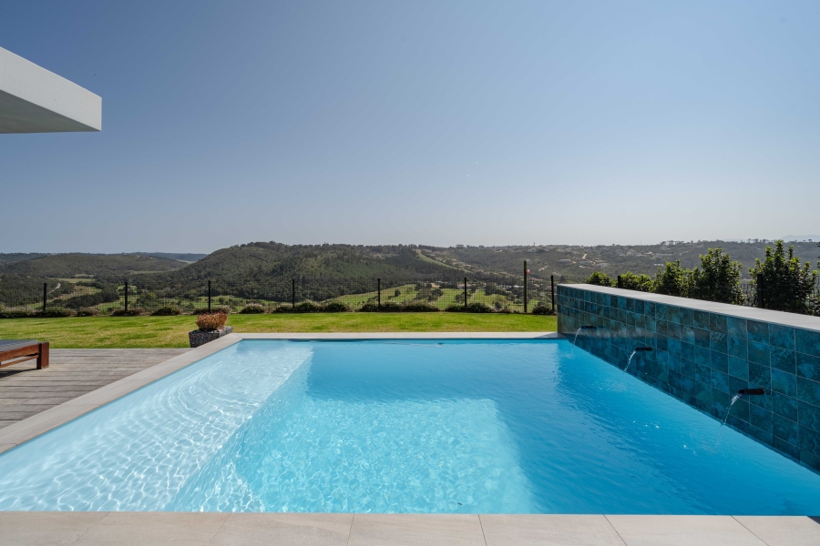 4 Bedroom Property for Sale in Brackenridge Western Cape